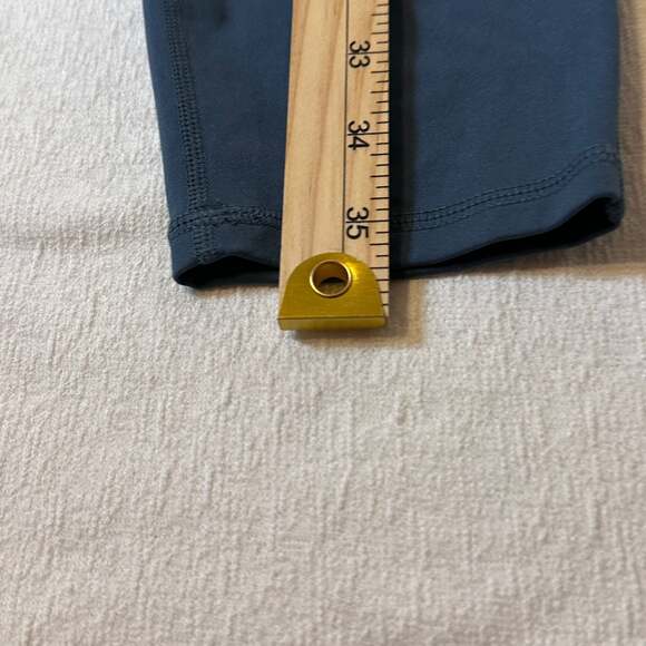 Fabletics women’s XL Motion365 High Waisted Performance Leggings Tropical Teal - Picture 6 of 11